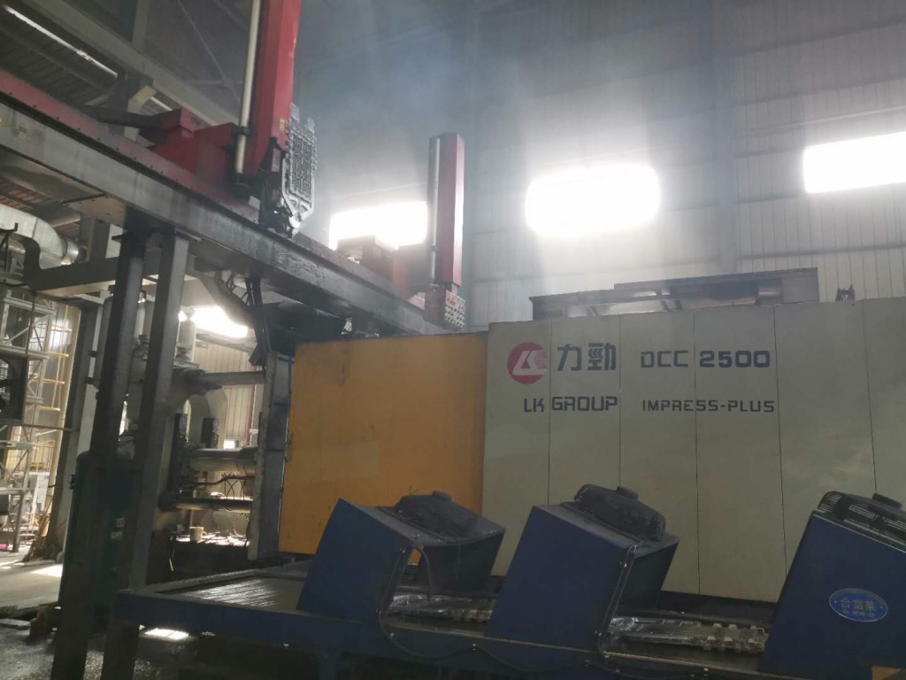 2500 macchina per pressofusione di alluminio