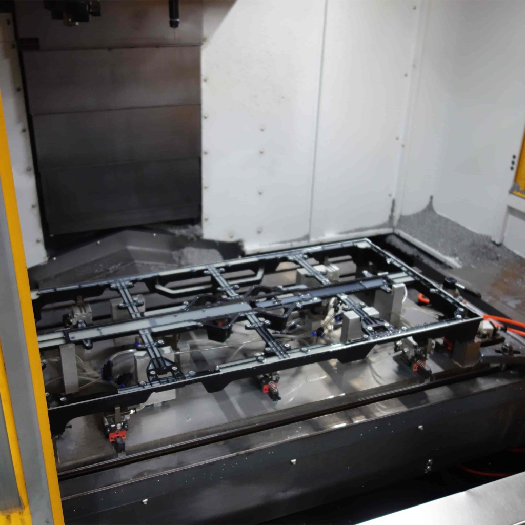 laboratorio di lavorazione cnc(1)